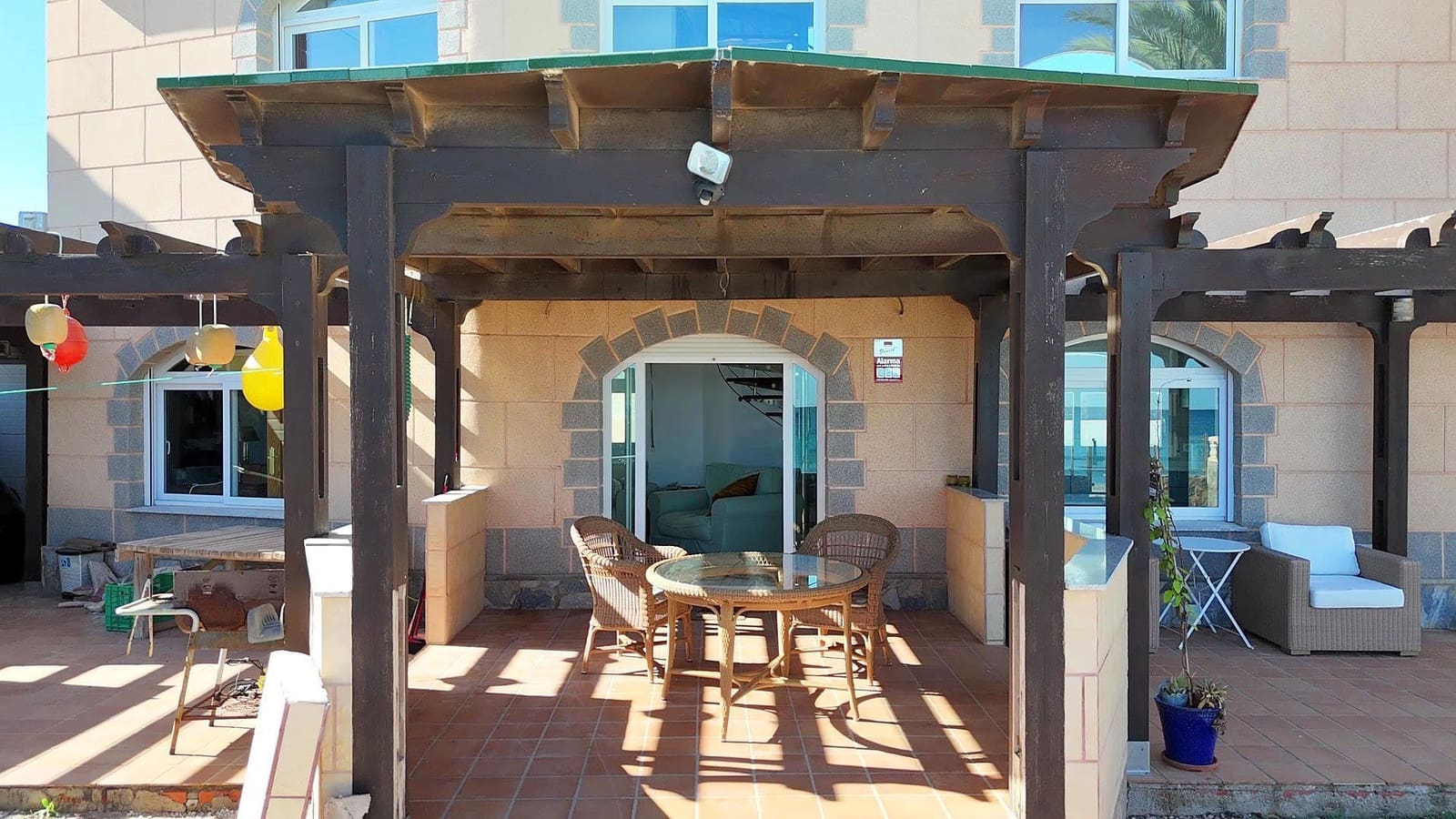 3 bedroom Villa for sale in La Manga del Mar Menor - € 470,000 (Ref: 9390205)