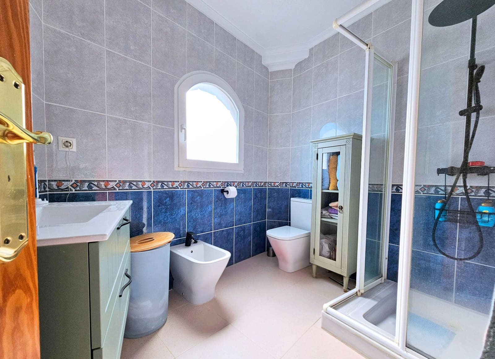 3 bedroom Villa for sale in La Manga del Mar Menor - € 470,000 (Ref: 9390205)