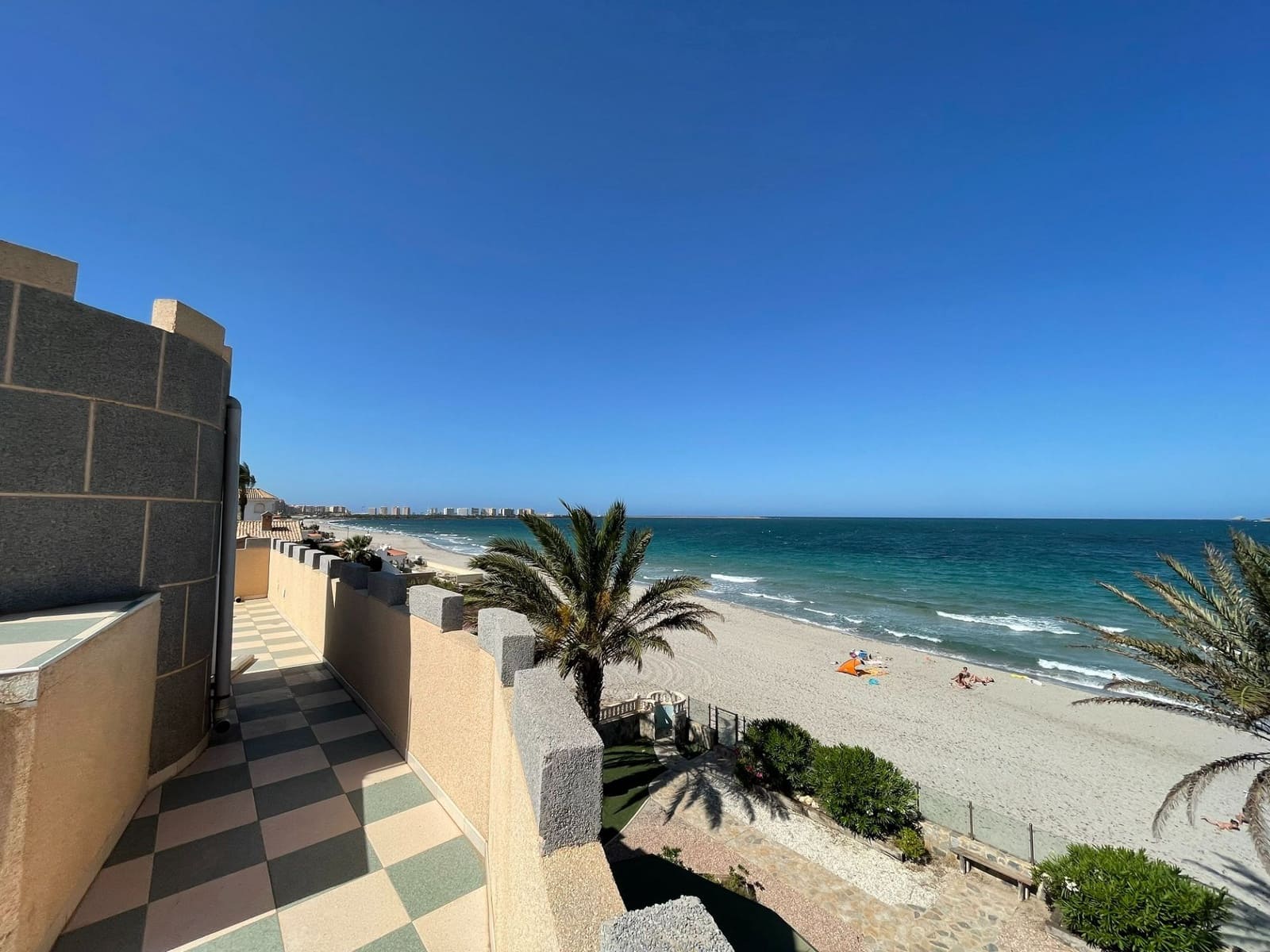 3 bedroom Villa for sale in La Manga del Mar Menor - € 470,000 (Ref: 9390205)