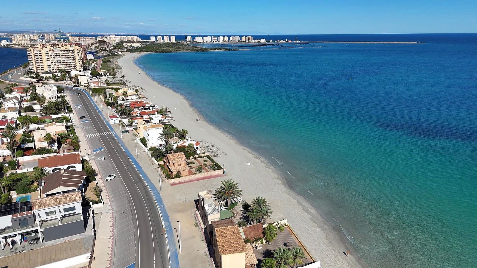 3 bedroom Villa for sale in La Manga del Mar Menor - € 470,000 (Ref: 9390205)