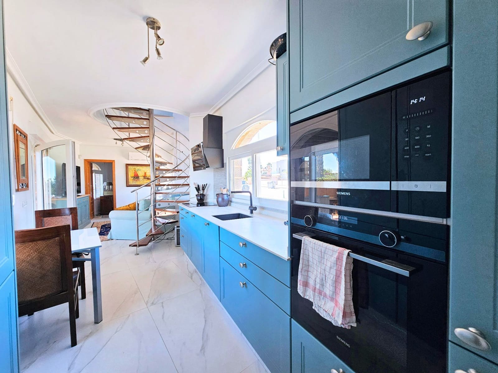 3 bedroom Villa for sale in La Manga del Mar Menor - € 470,000 (Ref: 9390205)