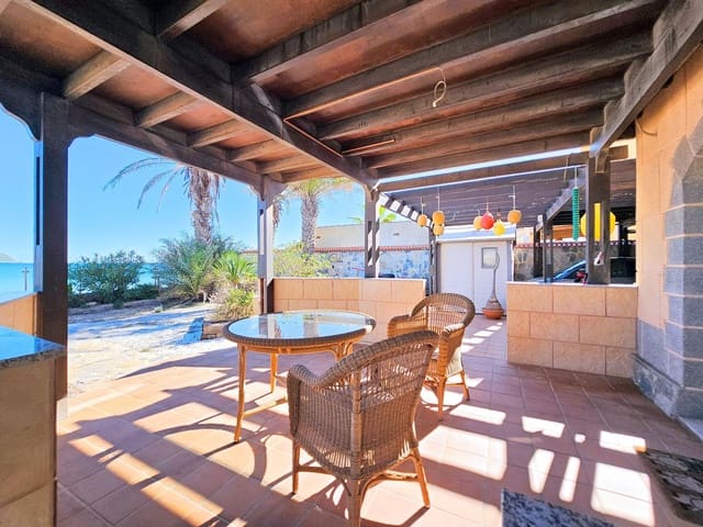 3 bedroom Villa for sale in La Manga del Mar Menor - € 470,000 (Ref: 9390205)