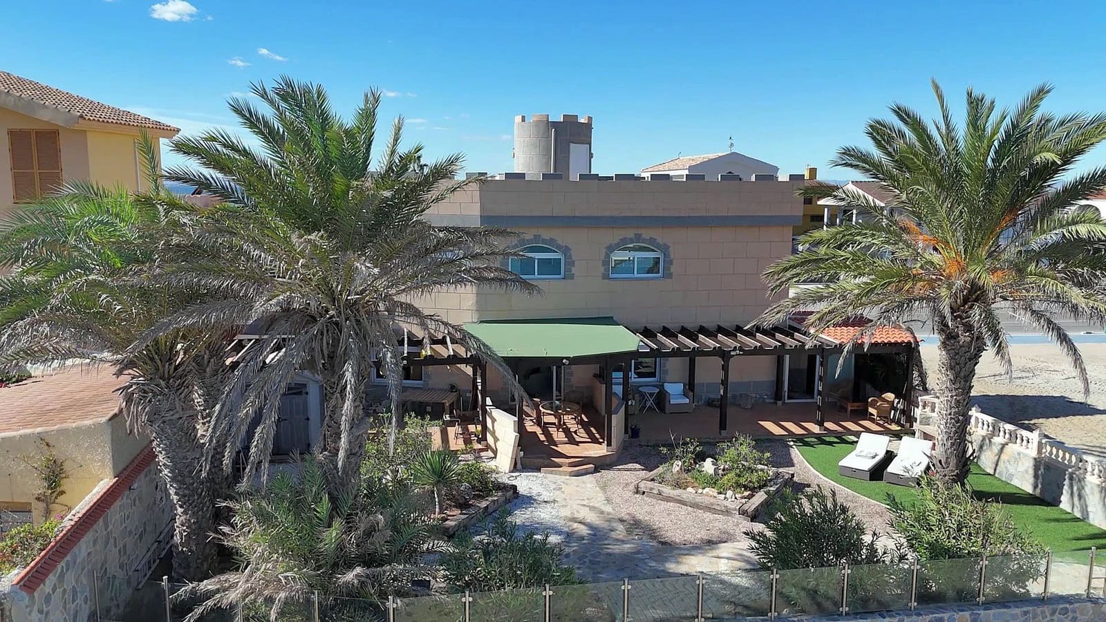 3 bedroom Villa for sale in La Manga del Mar Menor - € 470,000 (Ref: 9390205)