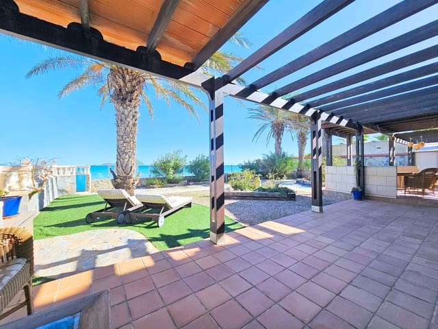 3 bedroom Villa for sale in La Manga del Mar Menor - € 470,000 (Ref: 9390205)