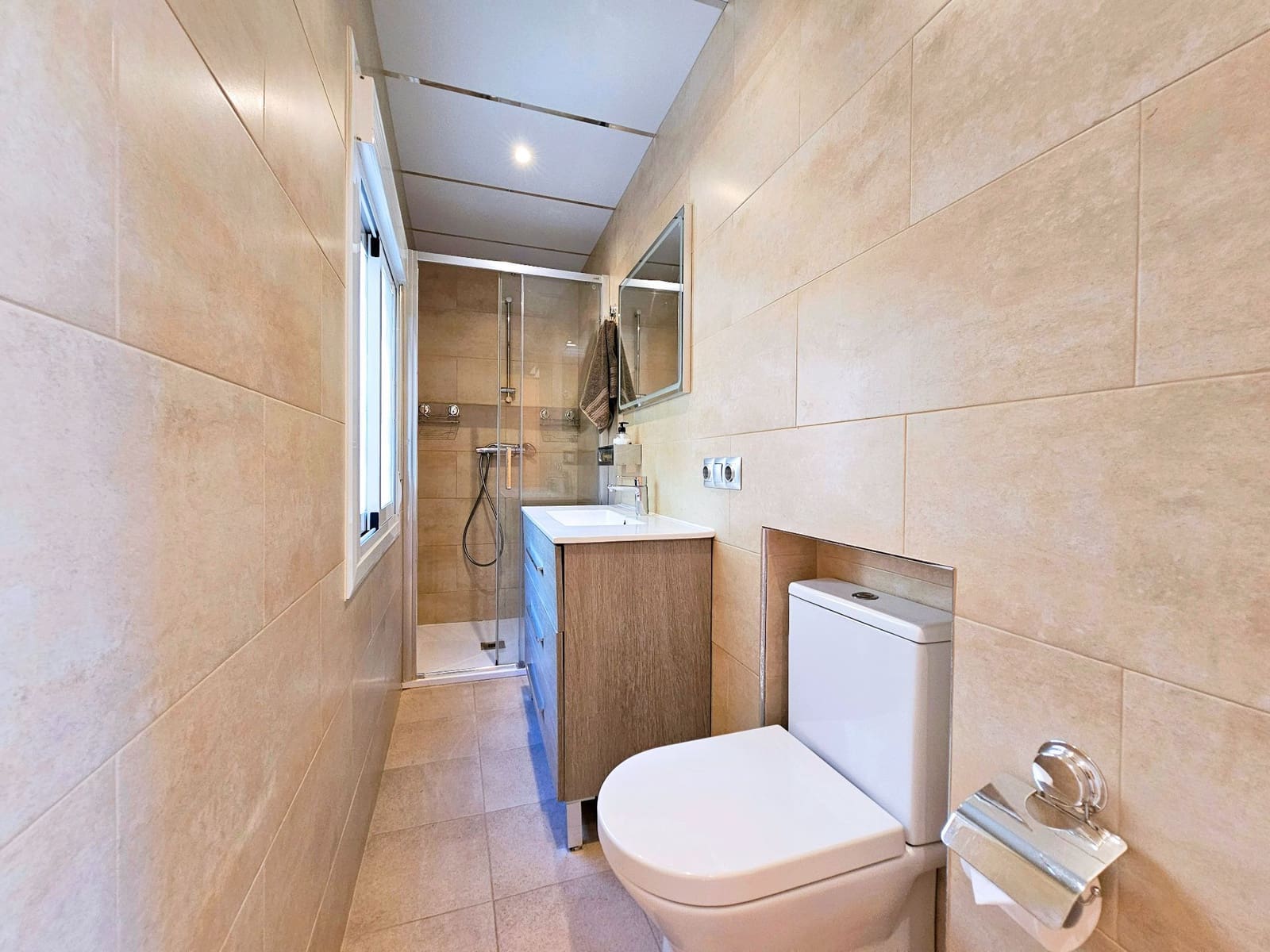 3 sypialnia Willa na sprzedaż w Cala Flores z basenem garażem - 695 000 € (Ref: 9413706)