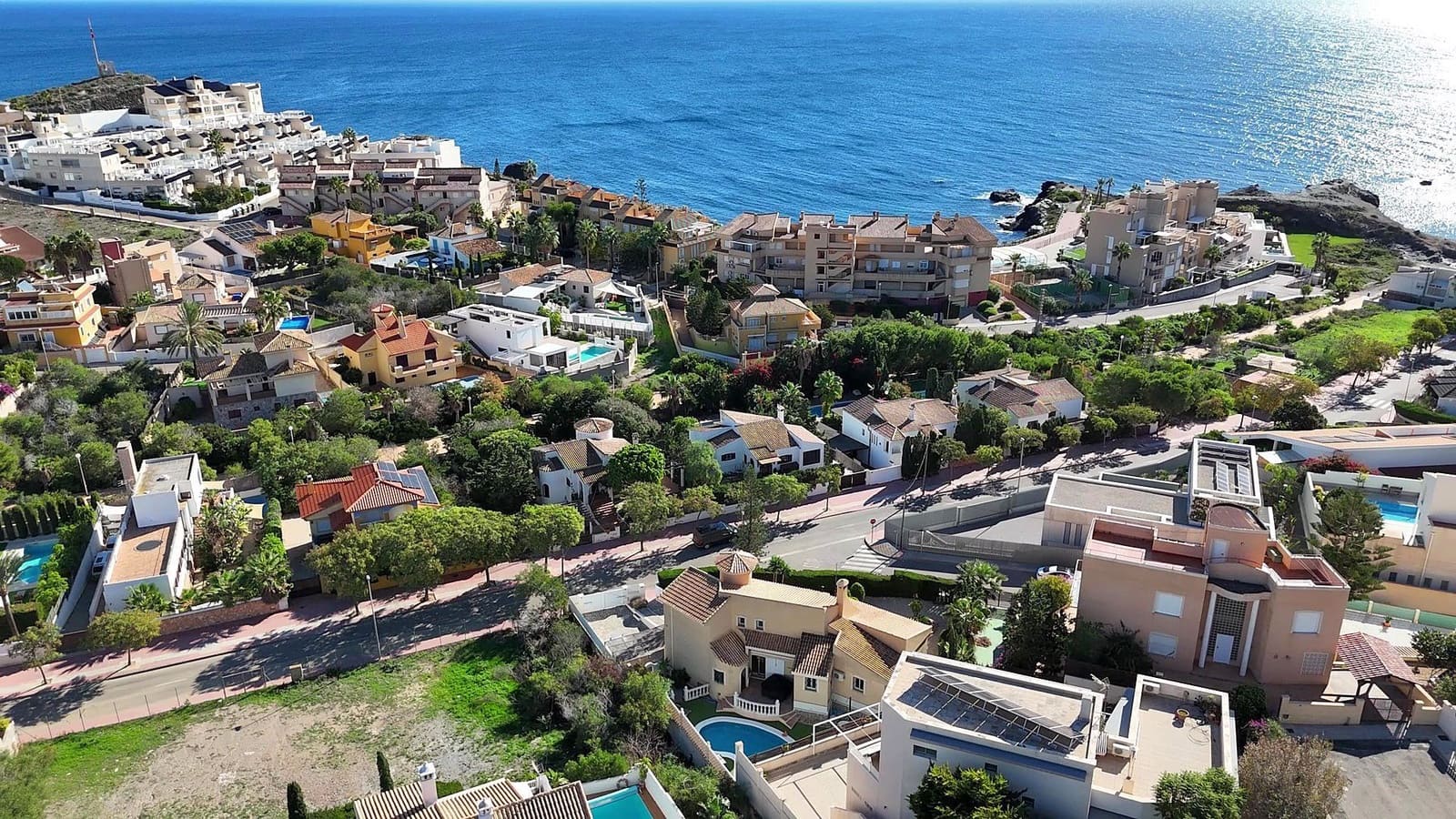 3 sypialnia Willa na sprzedaż w Cala Flores z basenem garażem - 695 000 € (Ref: 9413706)