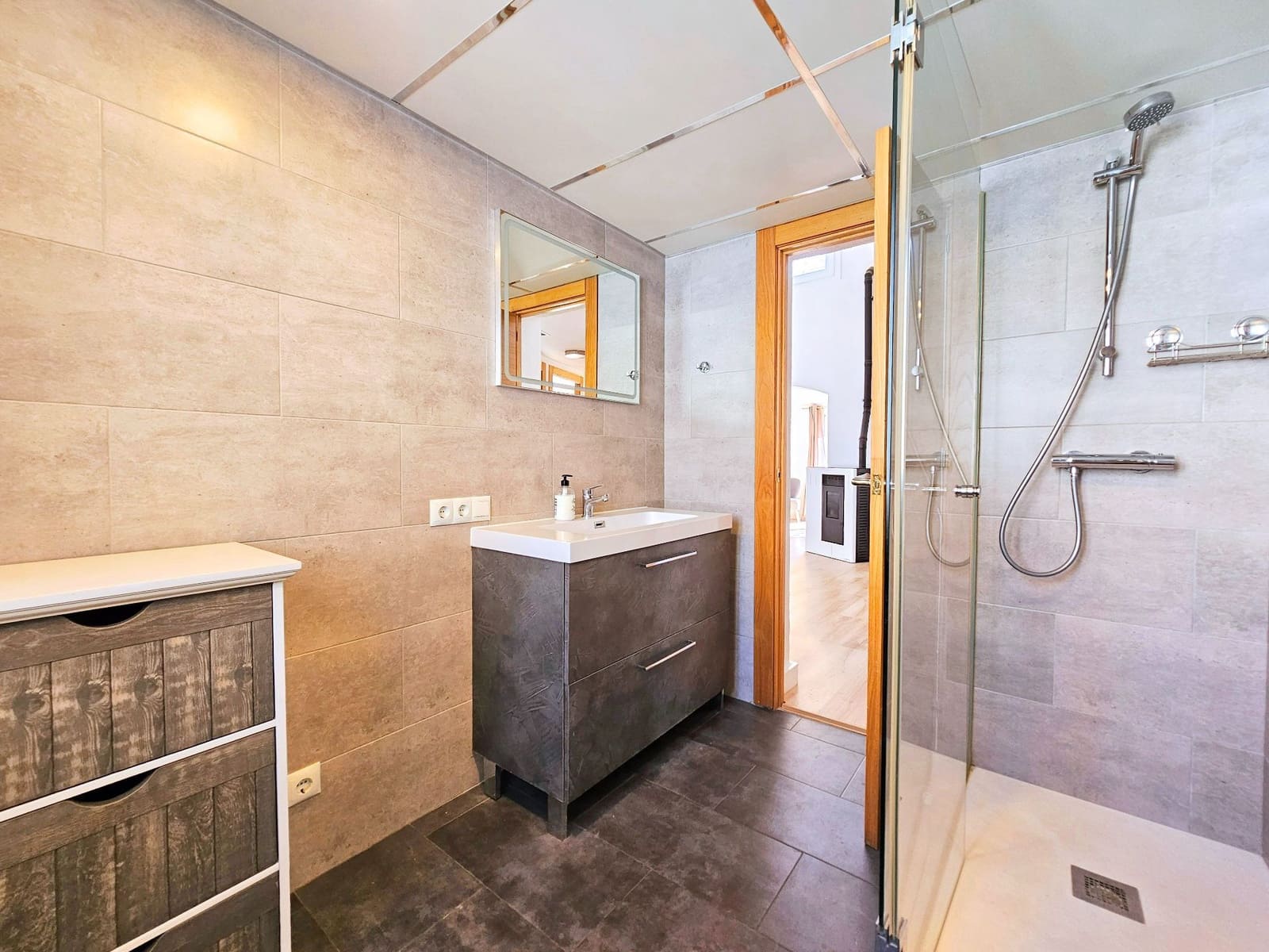 3 sypialnia Willa na sprzedaż w Cala Flores z basenem garażem - 695 000 € (Ref: 9413706)