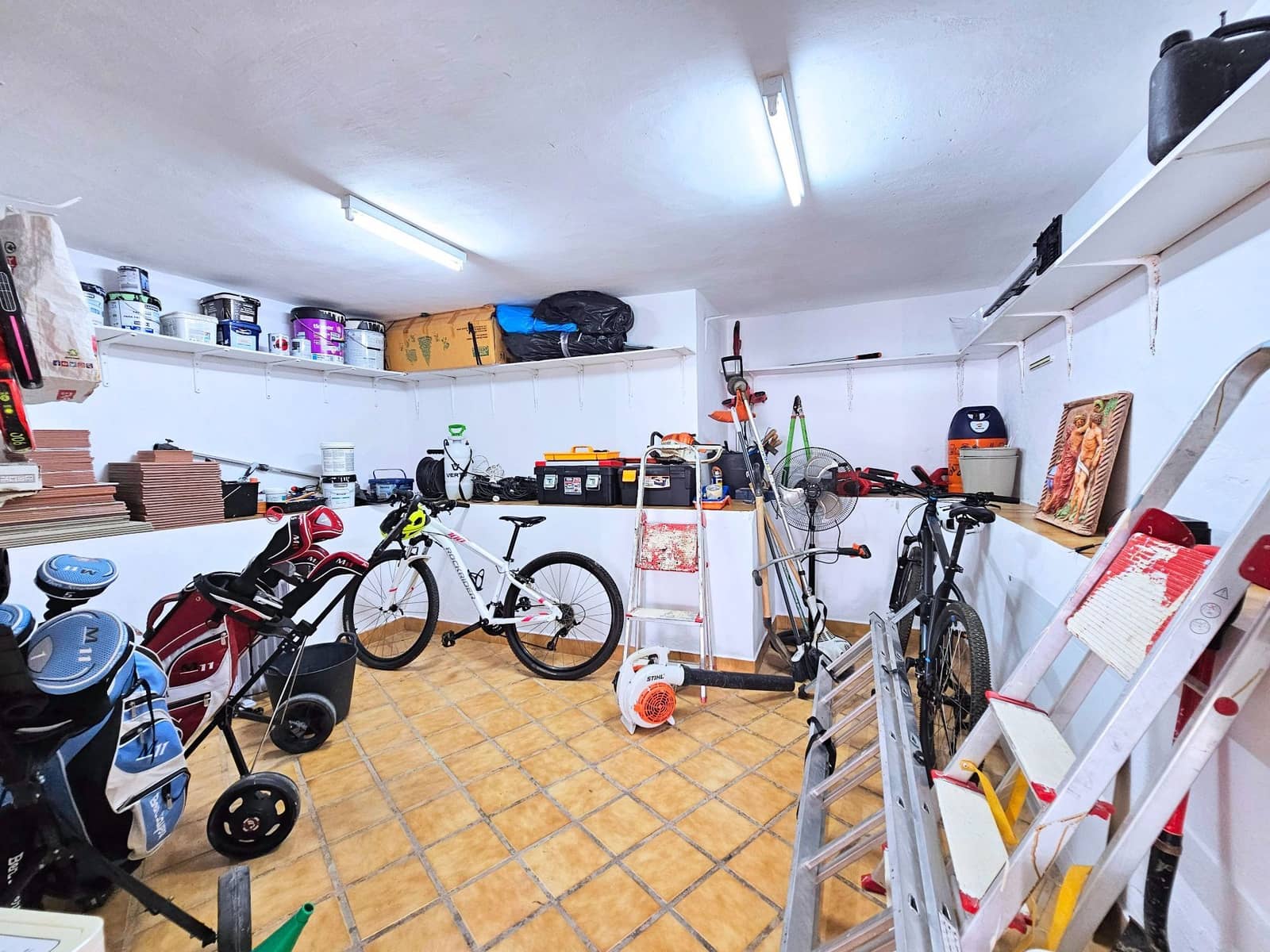 3 sypialnia Willa na sprzedaż w Cala Flores z basenem garażem - 695 000 € (Ref: 9413706)