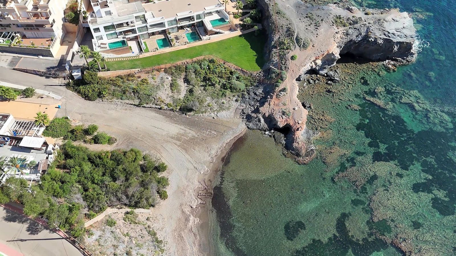 3 sypialnia Willa na sprzedaż w Cala Flores z basenem garażem - 695 000 € (Ref: 9413706)