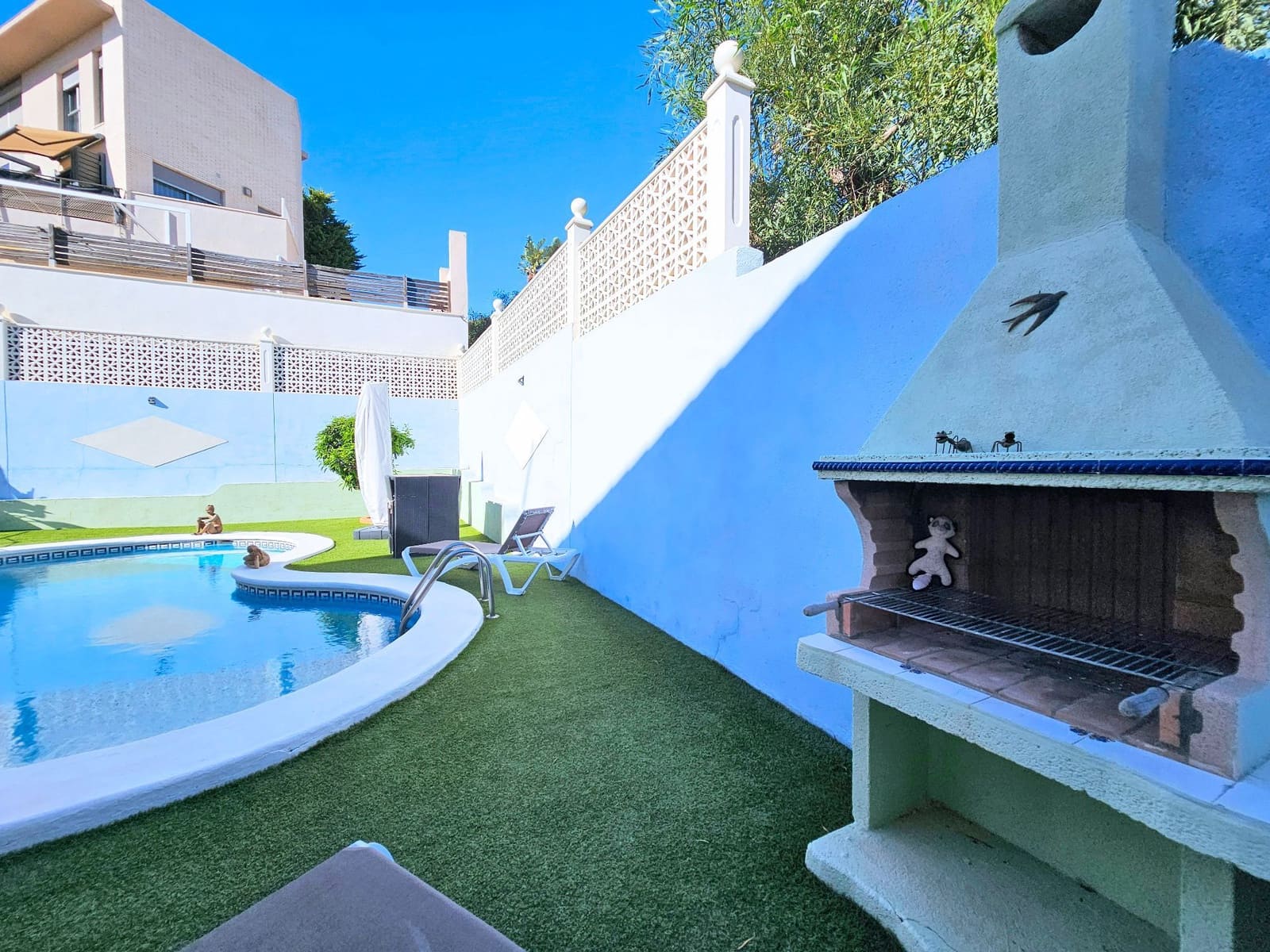 3 sypialnia Willa na sprzedaż w Cala Flores z basenem garażem - 695 000 € (Ref: 9413706)