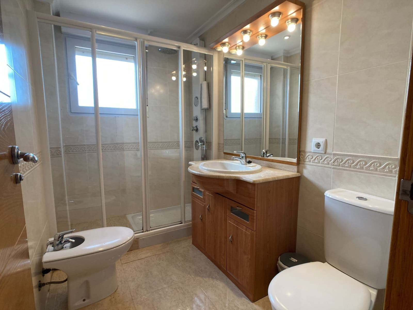 3 bedroom Apartment for sale in La Manga del Mar Menor with pool - € 295,000 (Ref: 9439536)