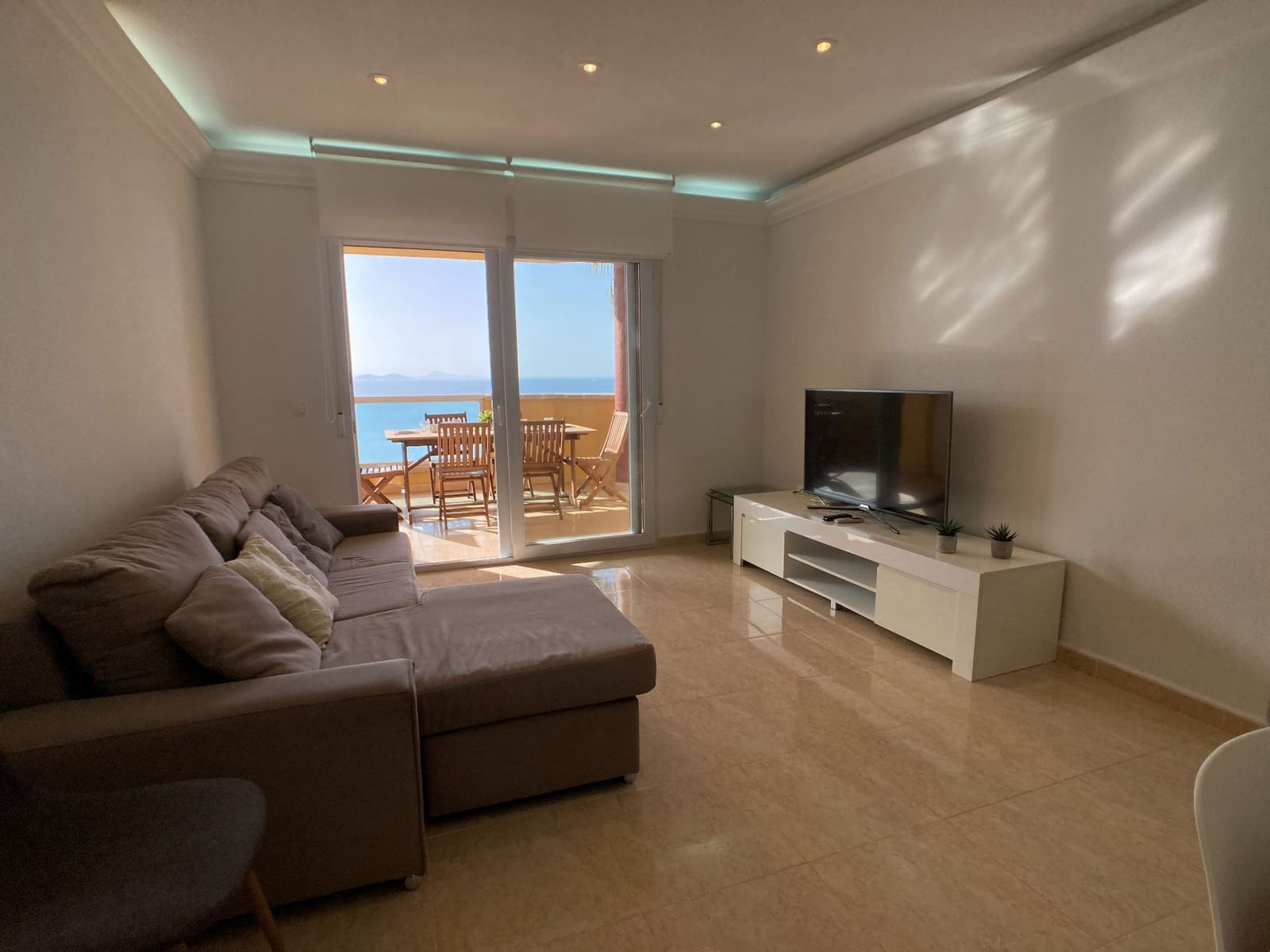 3 bedroom Apartment for sale in La Manga del Mar Menor with pool - € 295,000 (Ref: 9439536)