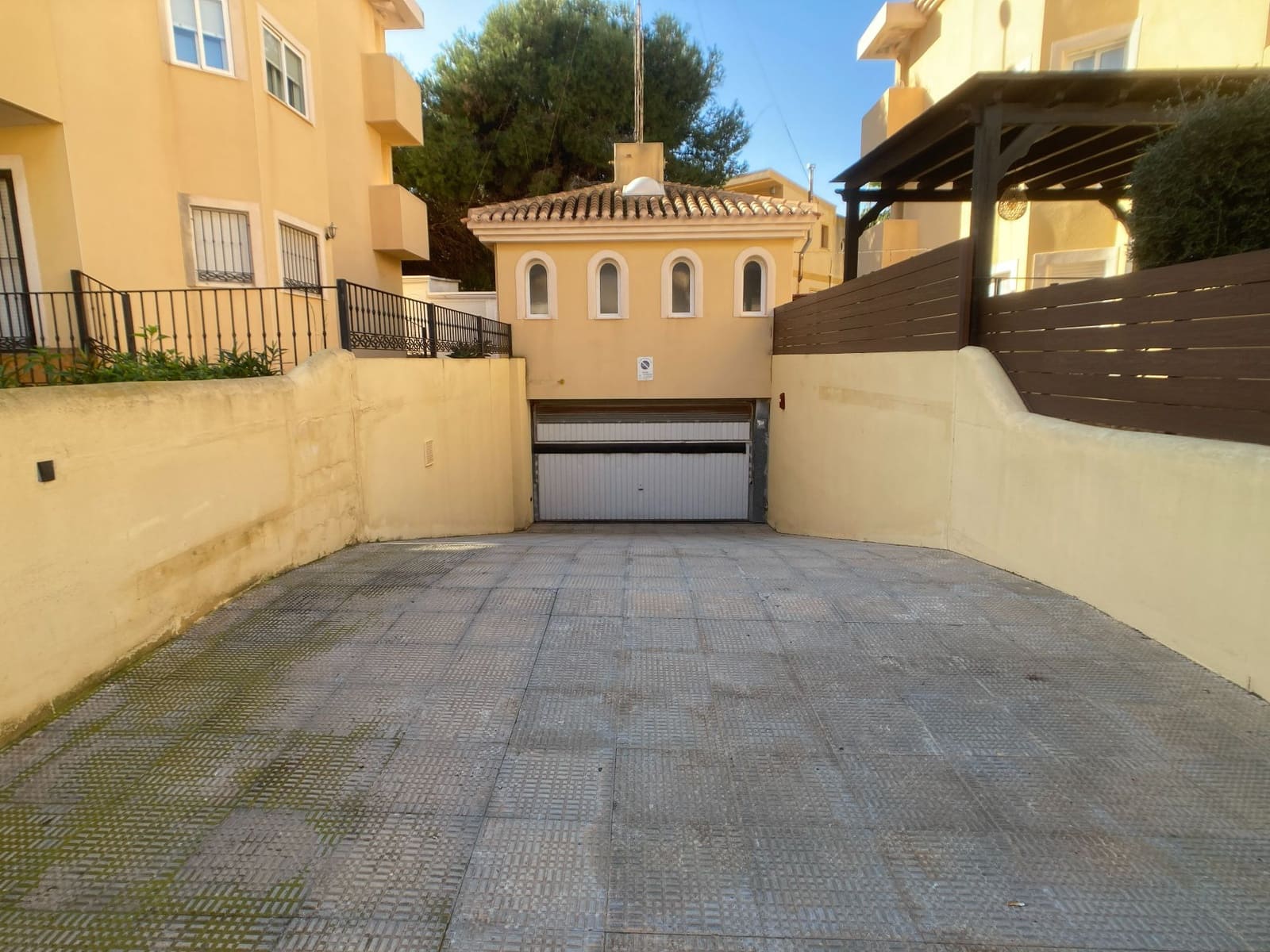 2 slaapkamer Penthouse te koop in Playa Paraiso met zwembad garage - € 159.000 (Ref: 9547722)