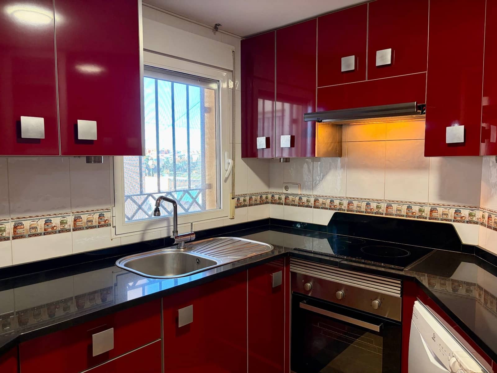 2 bedroom Apartment for rent in Cartagena with pool garage - € 700 (Ref: 9554598)