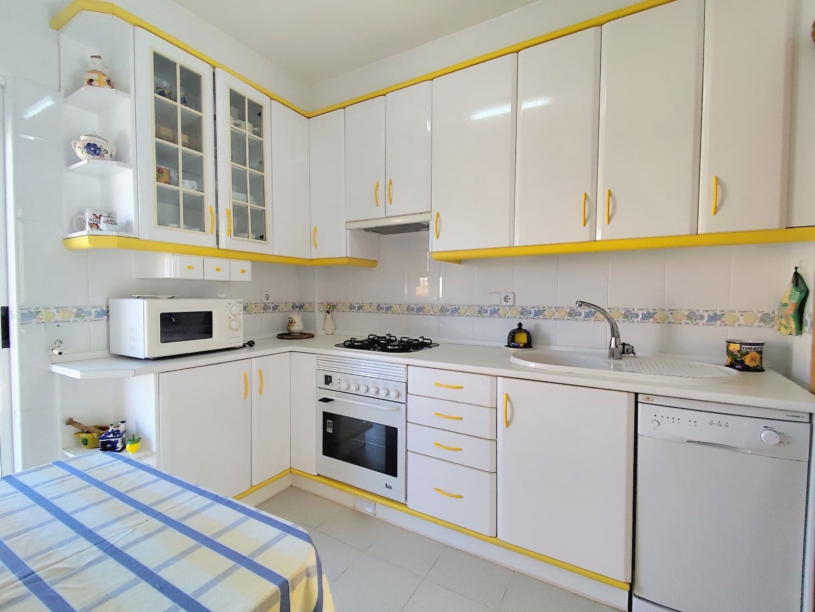 2 camera da letto Appartamento da affittare in Islas Menores - 600 € (Rif: 9590737)
