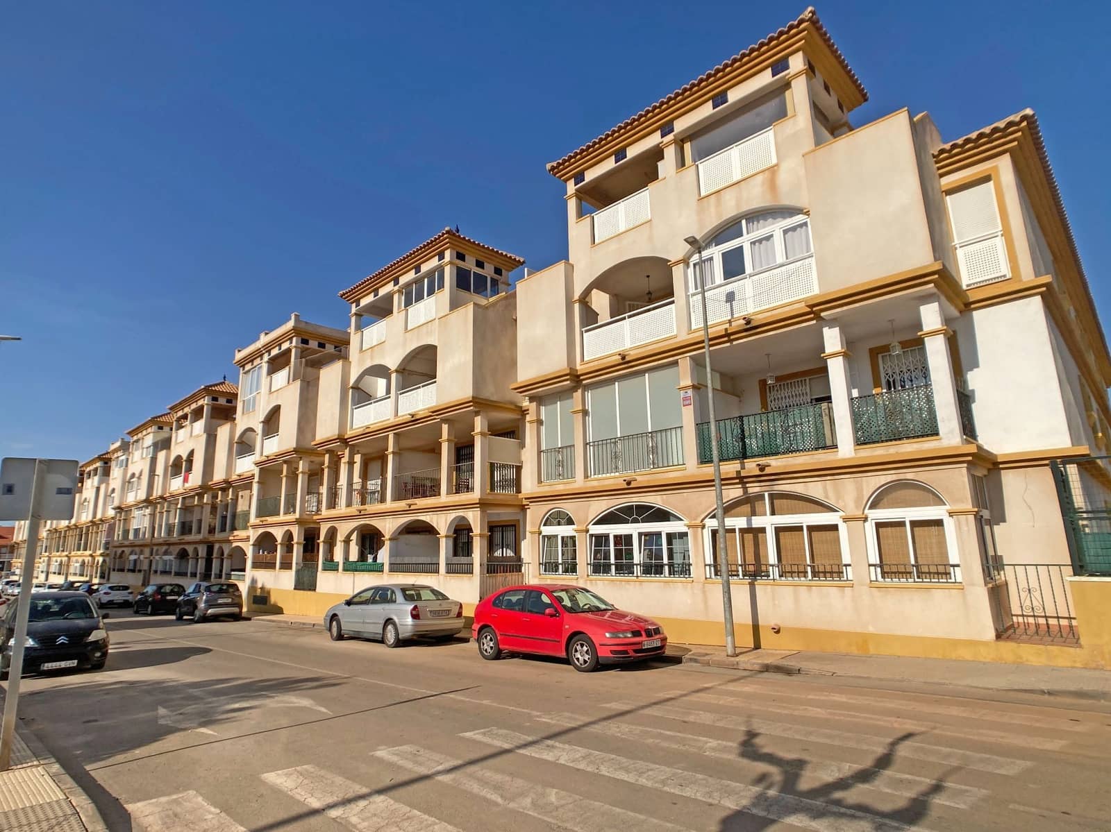 2 Zimmer Apartment zu vermieten in La Union mit Pool Garage - 650 € (Ref: 9594706)