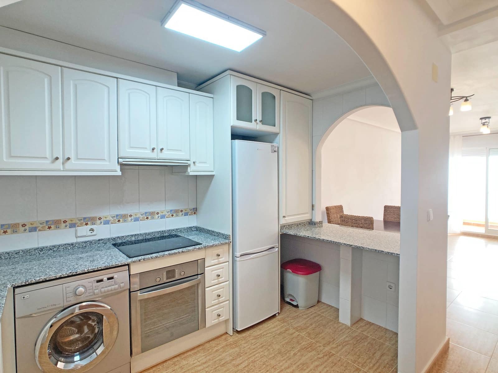 2 Zimmer Apartment zu vermieten in La Union mit Pool Garage - 650 € (Ref: 9594706)