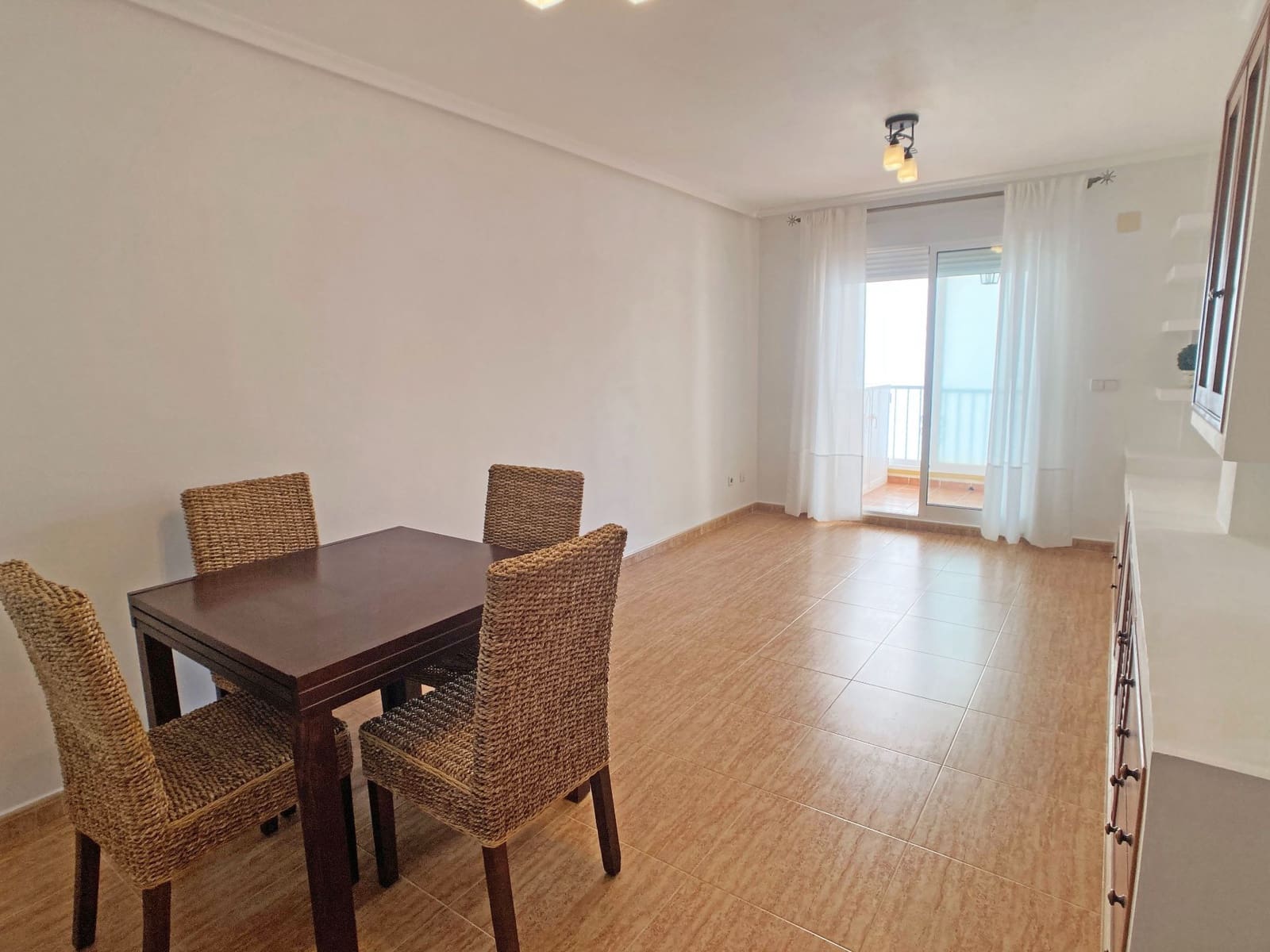 2 Zimmer Apartment zu vermieten in La Union mit Pool Garage - 650 € (Ref: 9594706)