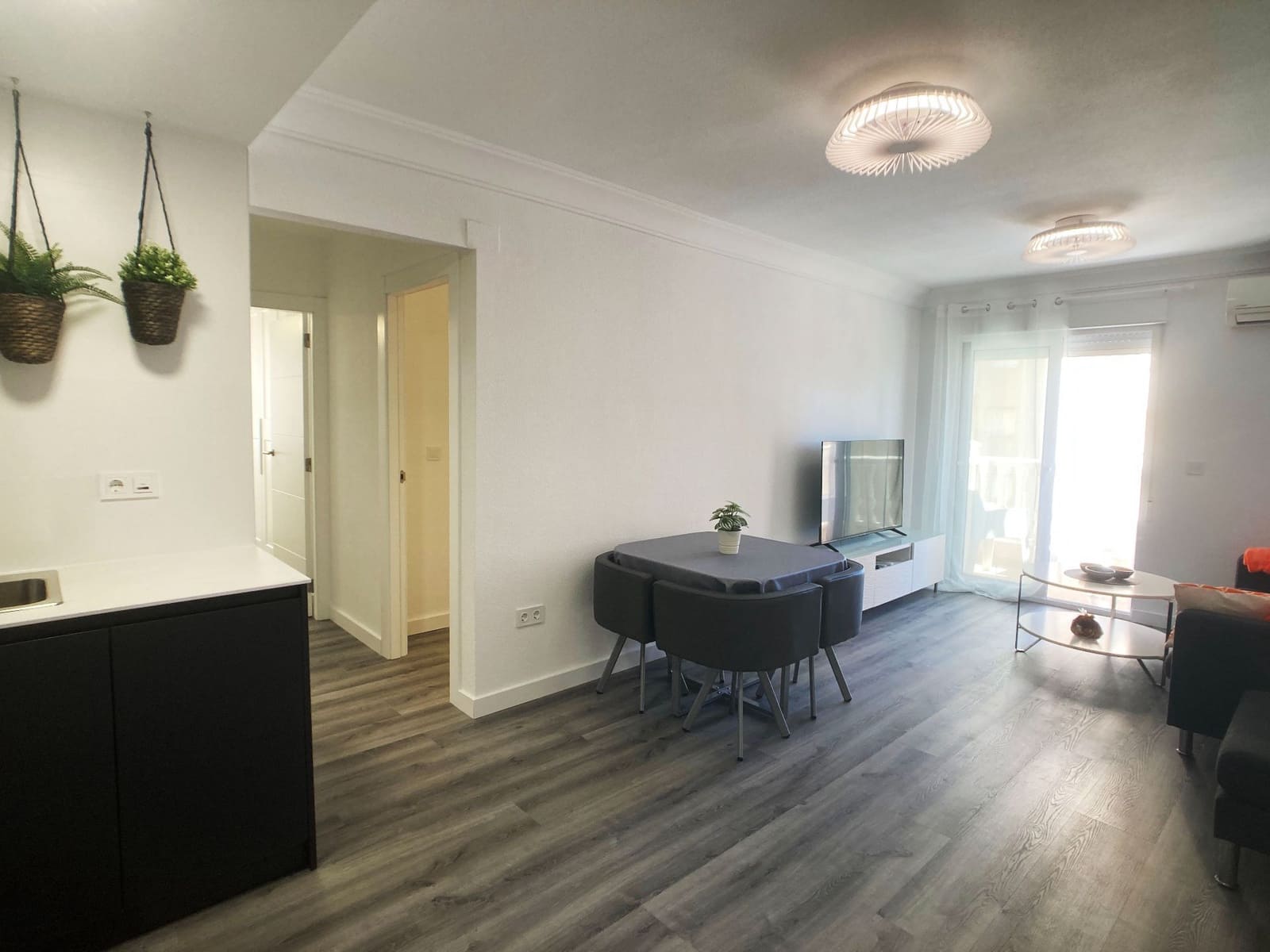 2 quarto Apartamento para arrendar em Playa Paraiso com piscina garagem - 900 € (Ref: 9636487)