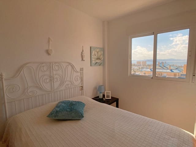 Apartamento de 1 habitación en La Manga del Mar Menor en alquiler con piscina - 600 € (Ref: 9658371)