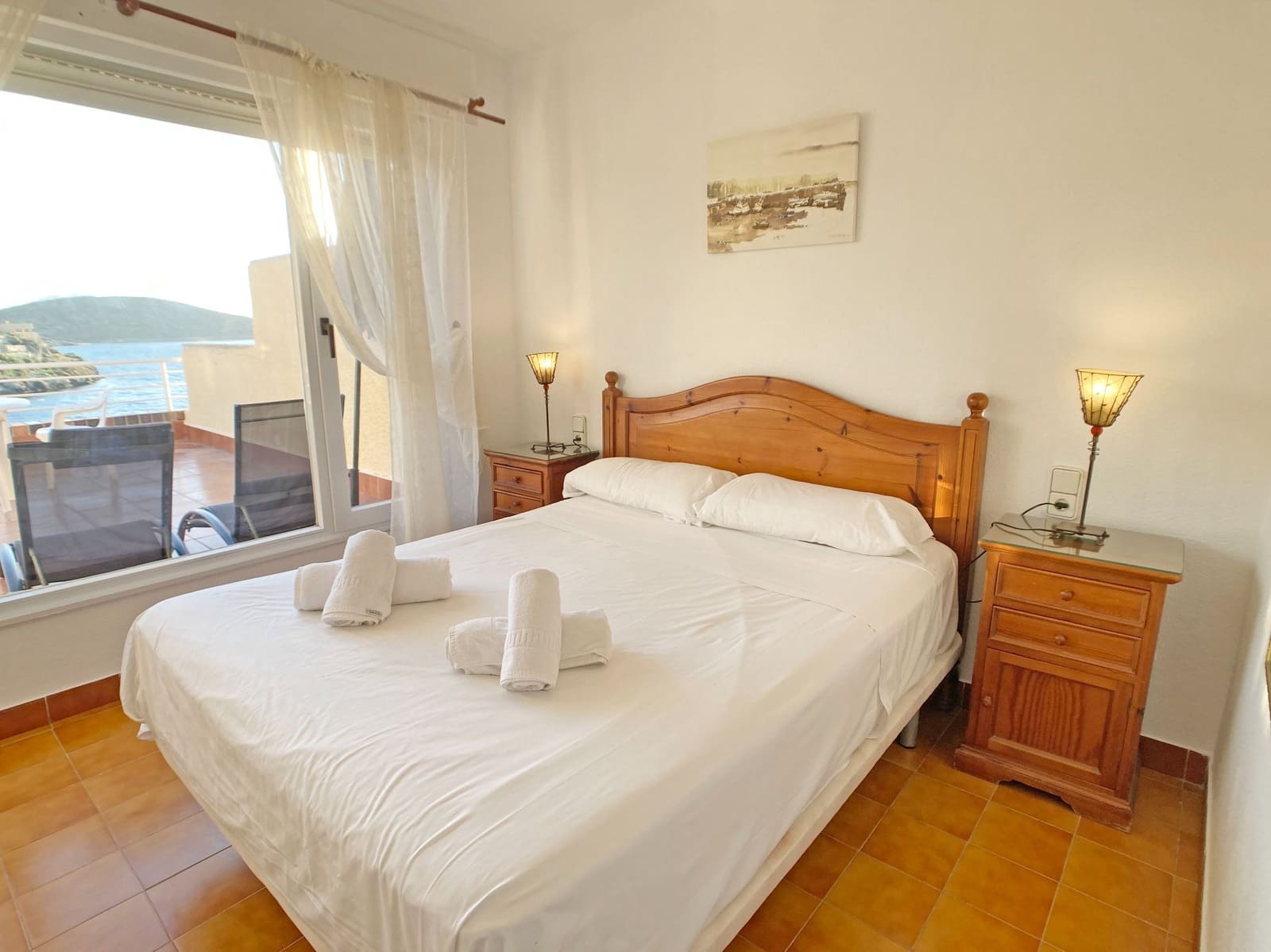 Apartamento de 2 habitaciones en La Manga del Mar Menor en alquiler con piscina garaje - 1.500 € (Ref: 9658372)