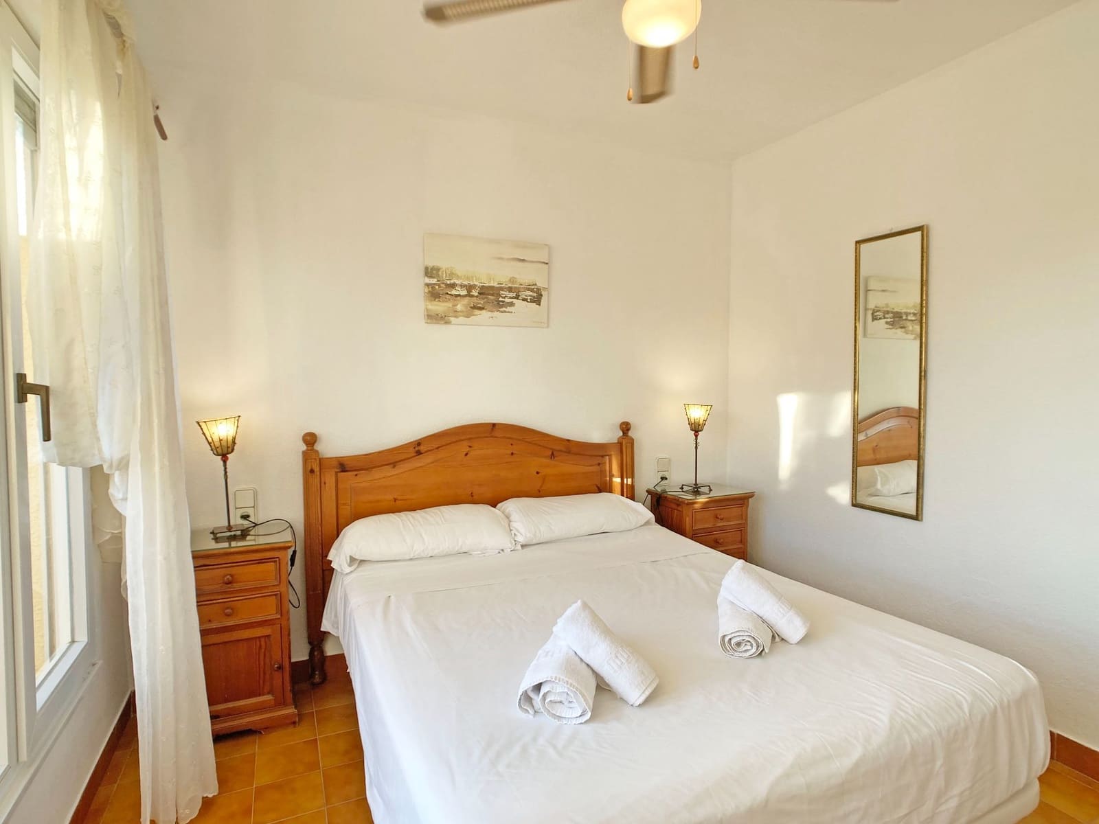 Apartamento de 2 habitaciones en La Manga del Mar Menor en alquiler con piscina garaje - 1.500 € (Ref: 9658372)