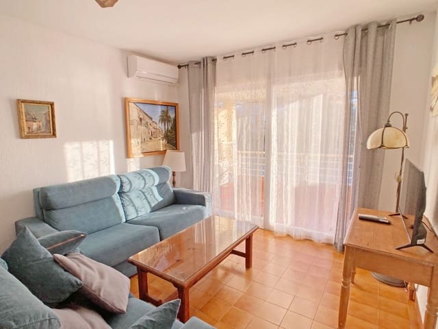 Apartamento de 2 habitaciones en La Manga del Mar Menor en alquiler con piscina garaje - 1.500 € (Ref: 9658372)