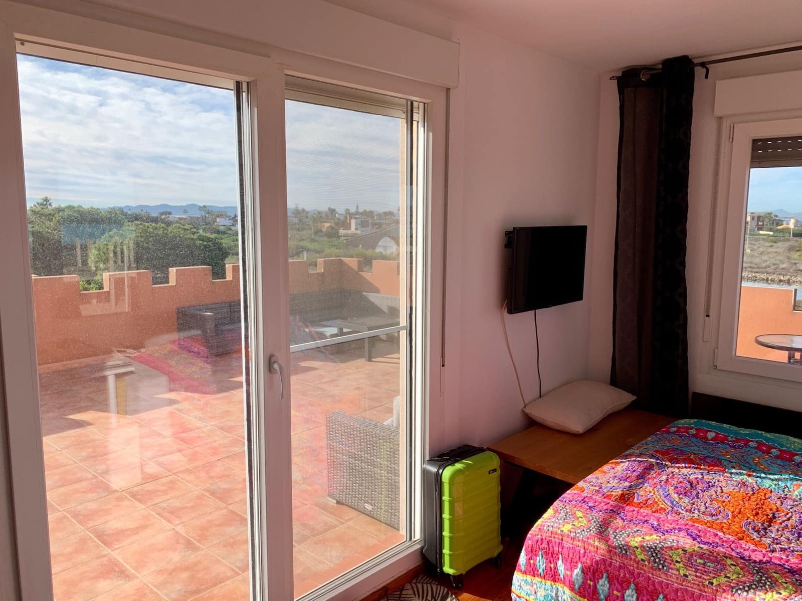 4 sypialnia Willa na sprzedaż w La Manga del Mar Menor z basenem garażem - 620 000 € (Ref: 9690067)