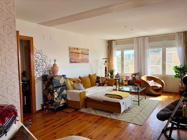 4 sypialnia Willa na sprzedaż w La Manga del Mar Menor z basenem garażem - 620 000 € (Ref: 9690067)