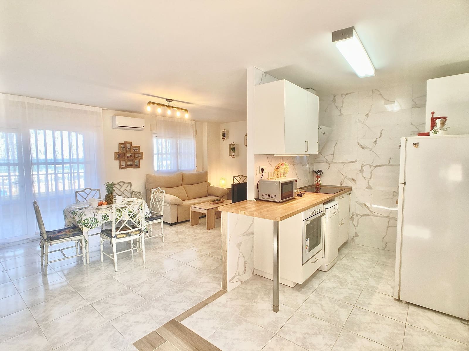 3 bedroom Apartment for rent in La Manga del Mar Menor with pool garage - € 1,500 (Ref: 9738013)