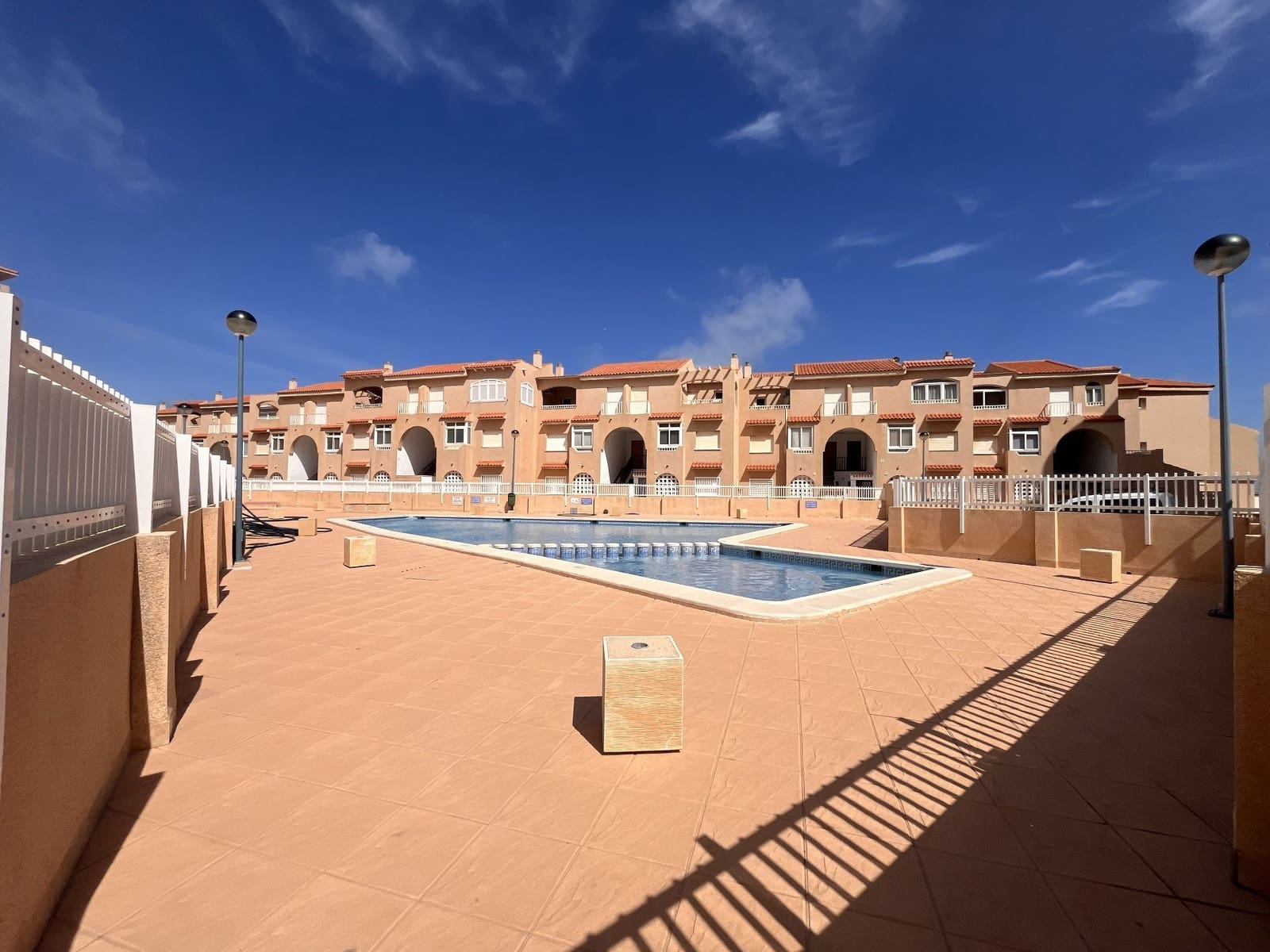 3 bedroom Apartment for rent in La Manga del Mar Menor with pool garage - € 1,500 (Ref: 9738013)
