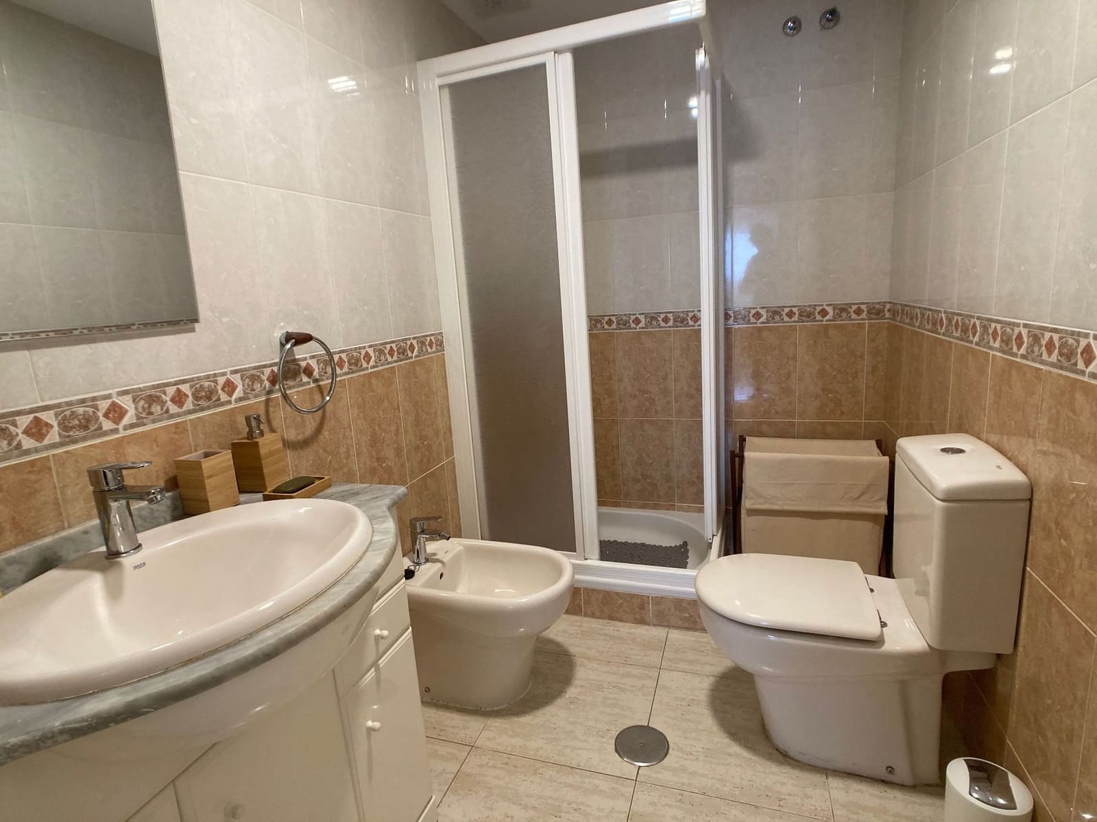 3 quarto Apartamento para arrendar em La Manga del Mar Menor com garagem - 2 000 € (Ref: 9744052)