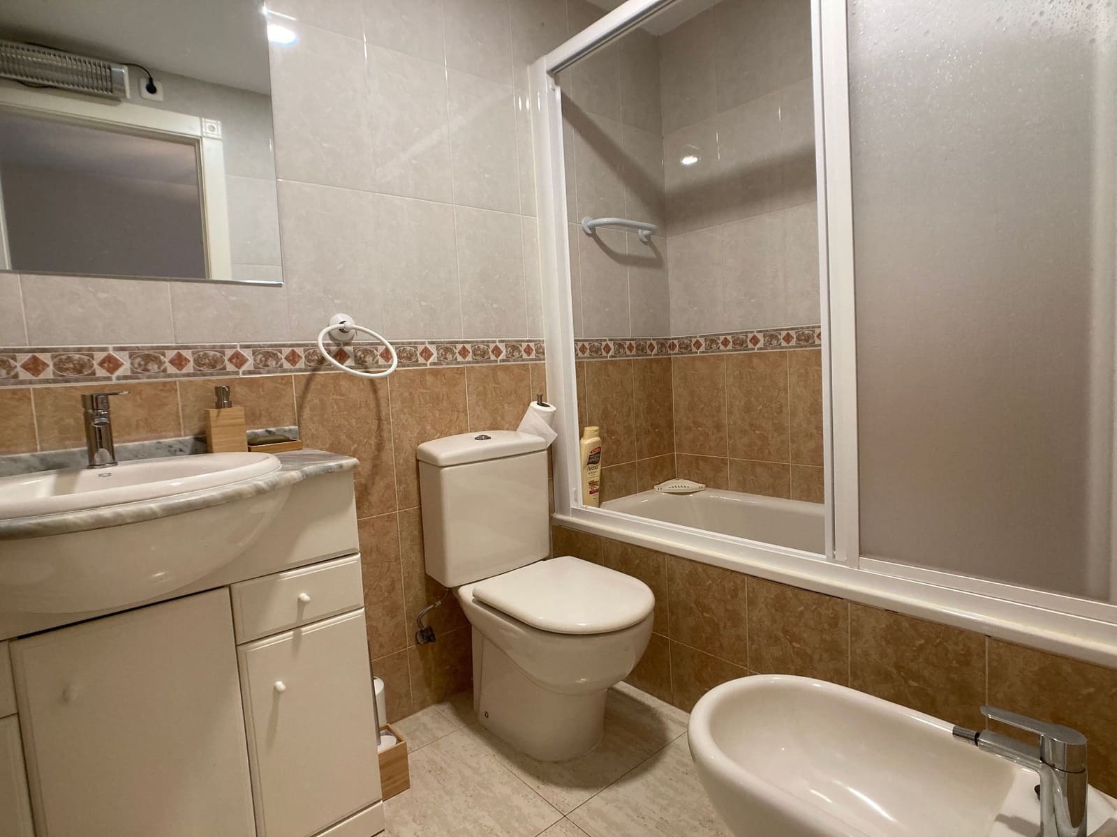 3 quarto Apartamento para arrendar em La Manga del Mar Menor com garagem - 2 000 € (Ref: 9744052)