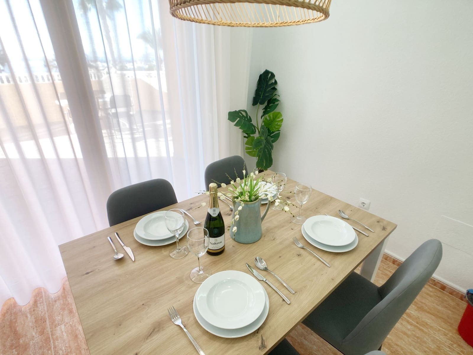 2 soverom Leilighet til leie i La Manga del Mar Menor med svømmebasseng - € 2 030 (Ref: 9751634)