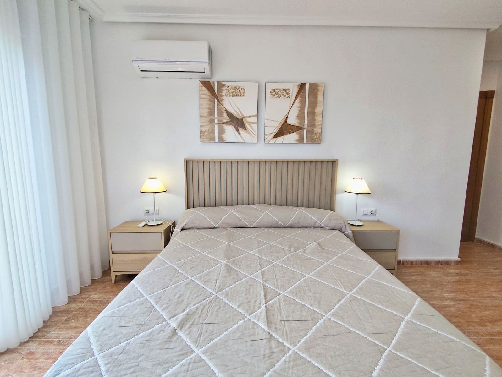 2 soverom Leilighet til leie i La Manga del Mar Menor med svømmebasseng - € 2 030 (Ref: 9751634)