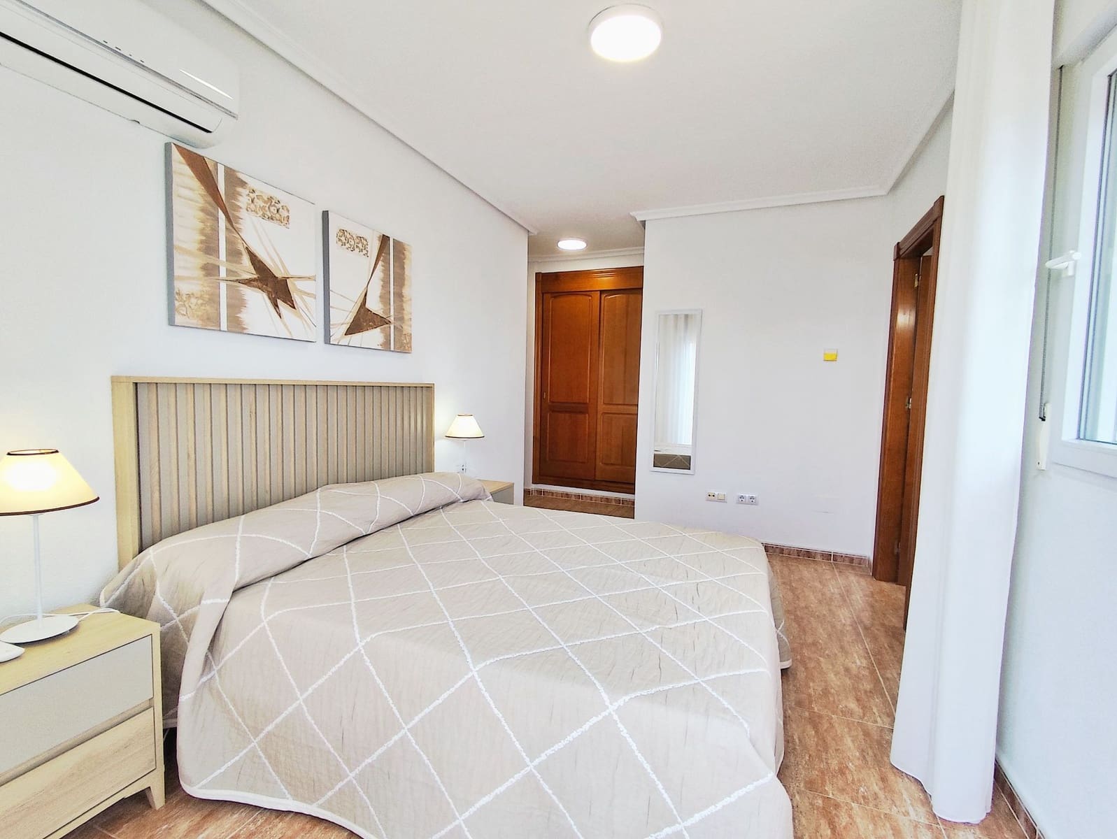 2 soverom Leilighet til leie i La Manga del Mar Menor med svømmebasseng - € 2 030 (Ref: 9751634)