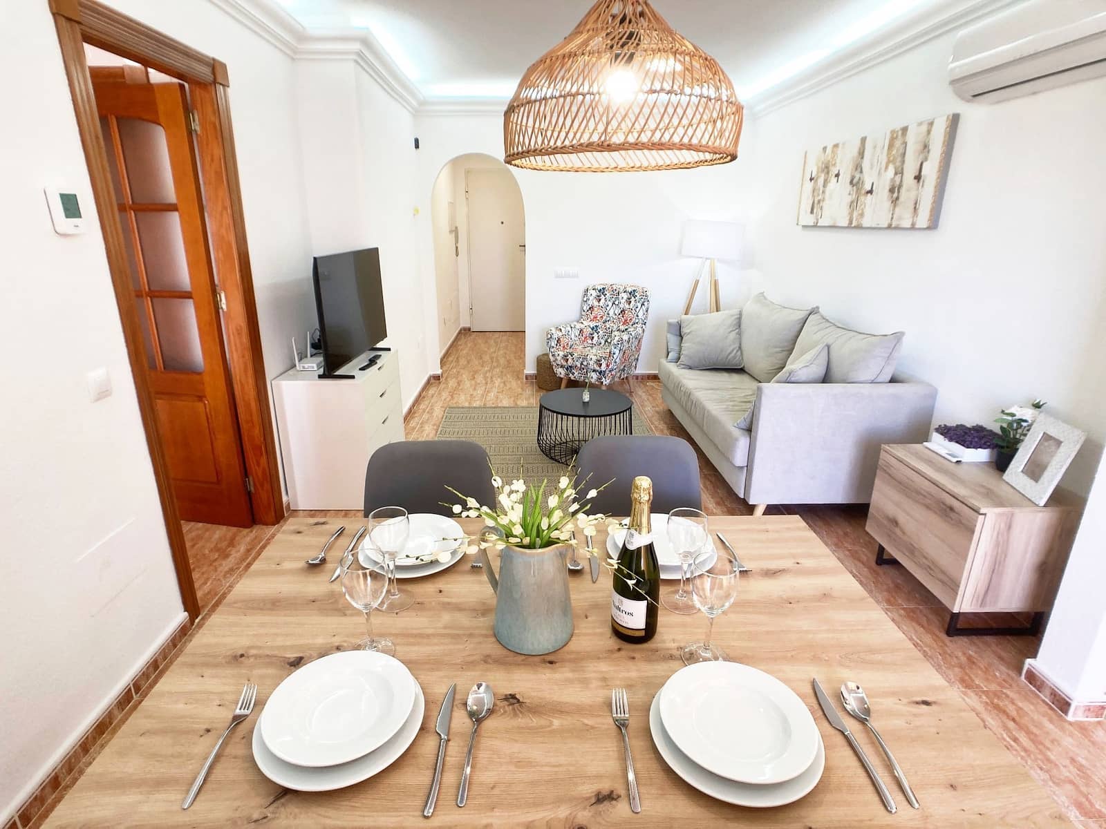 2 soverom Leilighet til leie i La Manga del Mar Menor med svømmebasseng - € 2 030 (Ref: 9751634)