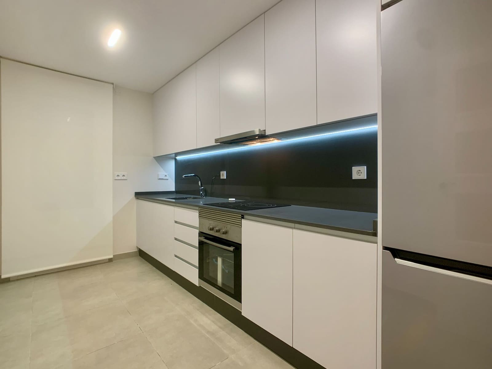 2 soverom Leilighet til salgs i La Manga del Mar Menor med svømmebasseng garasje - € 262 963 (Ref: 9761713)