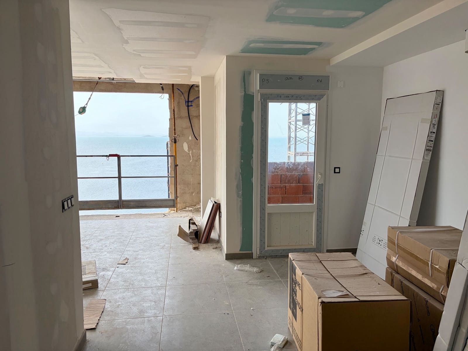 2 soverom Leilighet til salgs i La Manga del Mar Menor med svømmebasseng garasje - € 262 963 (Ref: 9761713)