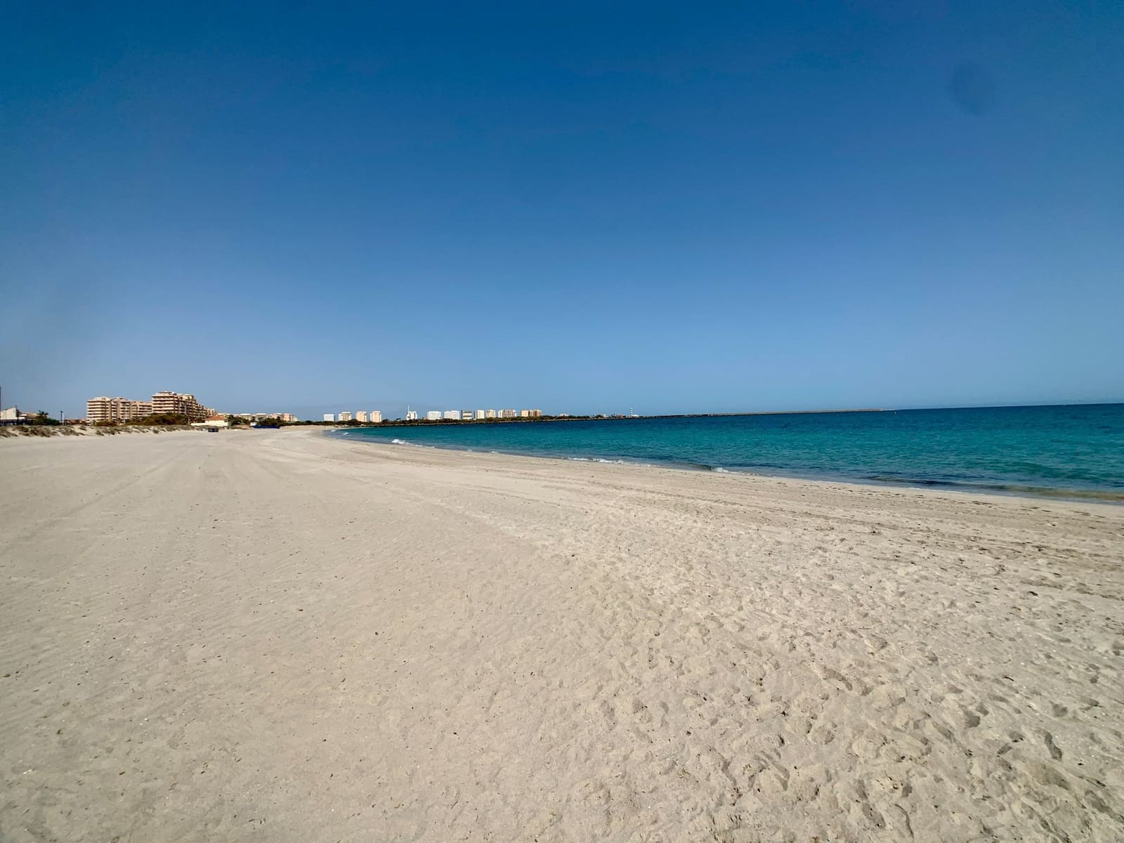 2 soverom Leilighet til salgs i La Manga del Mar Menor med svømmebasseng garasje - € 262 963 (Ref: 9761713)