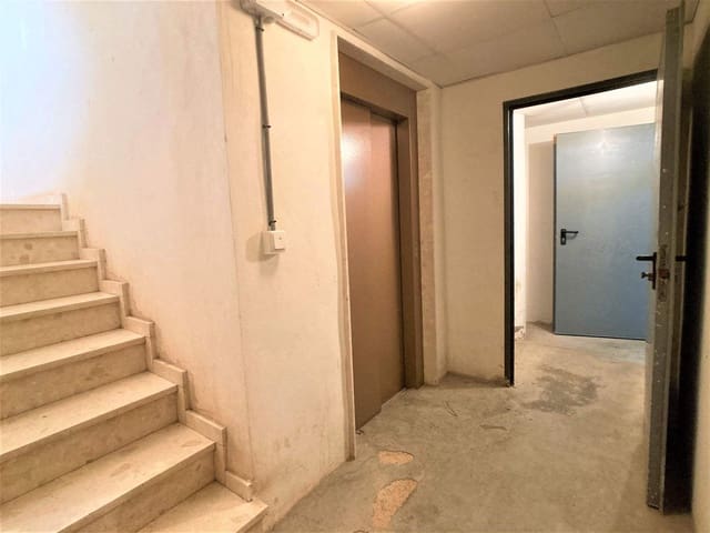 Garage til salg i Cala Flores, Cartagena - € 10.000 (Ref: 9813014)