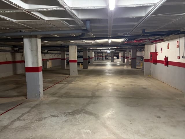 Garage til salg i Cala Flores, Cartagena - € 10.000 (Ref: 9813014)