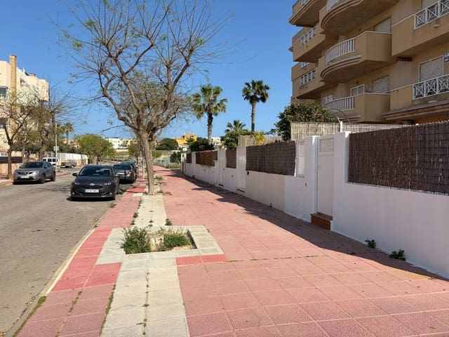 Garage til salg i Cala Flores, Cartagena - € 10.000 (Ref: 9813014)