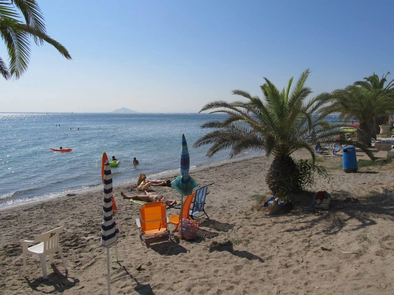 1 quarto Apartamento para venda em La Manga del Mar Menor com piscina - 135 000 € (Ref: 9813681)