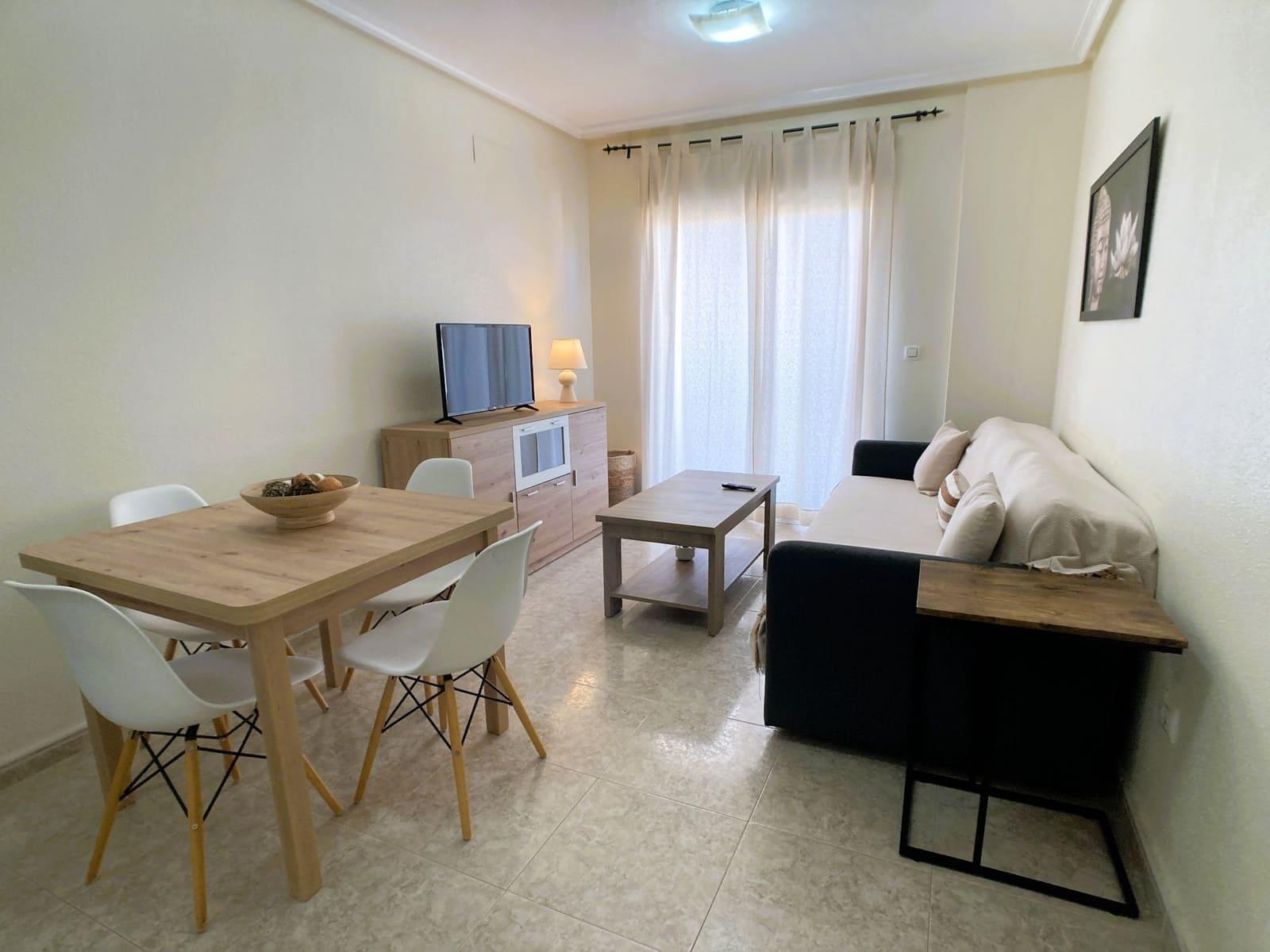 1 quarto Apartamento para venda em La Manga del Mar Menor com piscina - 135 000 € (Ref: 9813681)