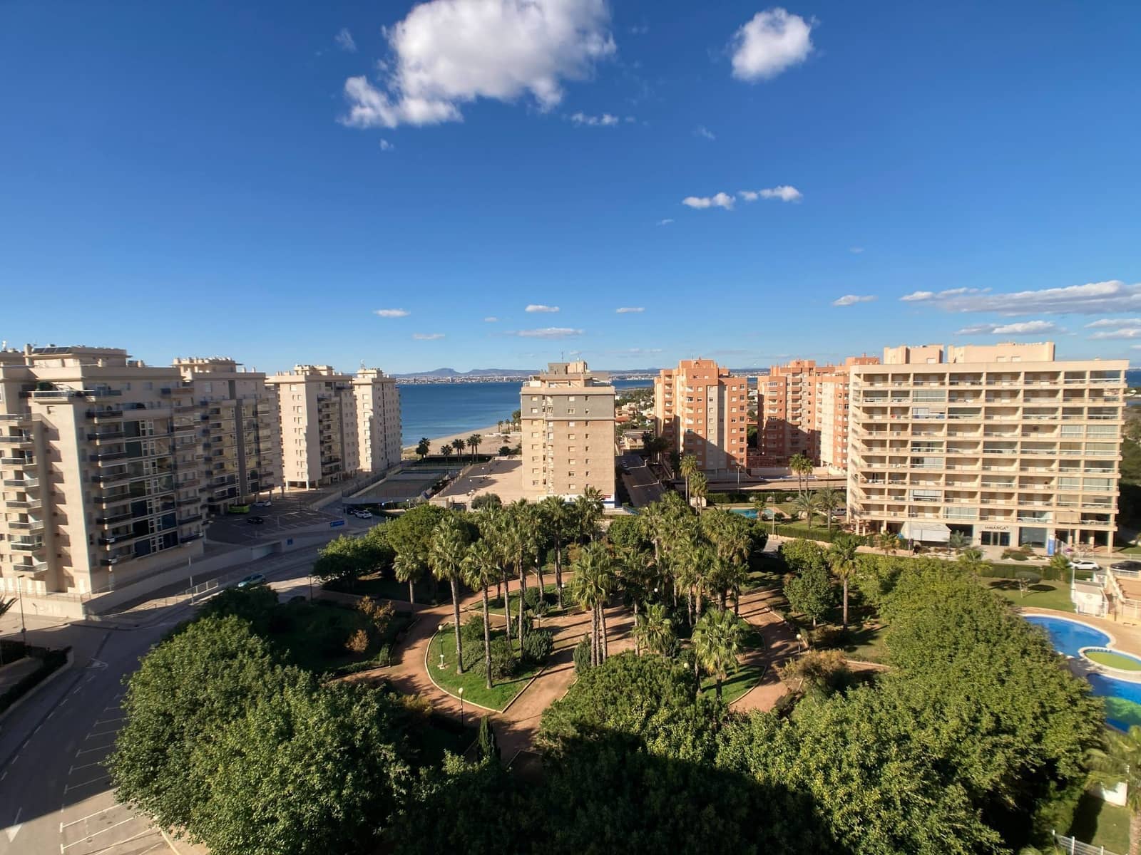 1 quarto Apartamento para venda em La Manga del Mar Menor com piscina - 135 000 € (Ref: 9813681)