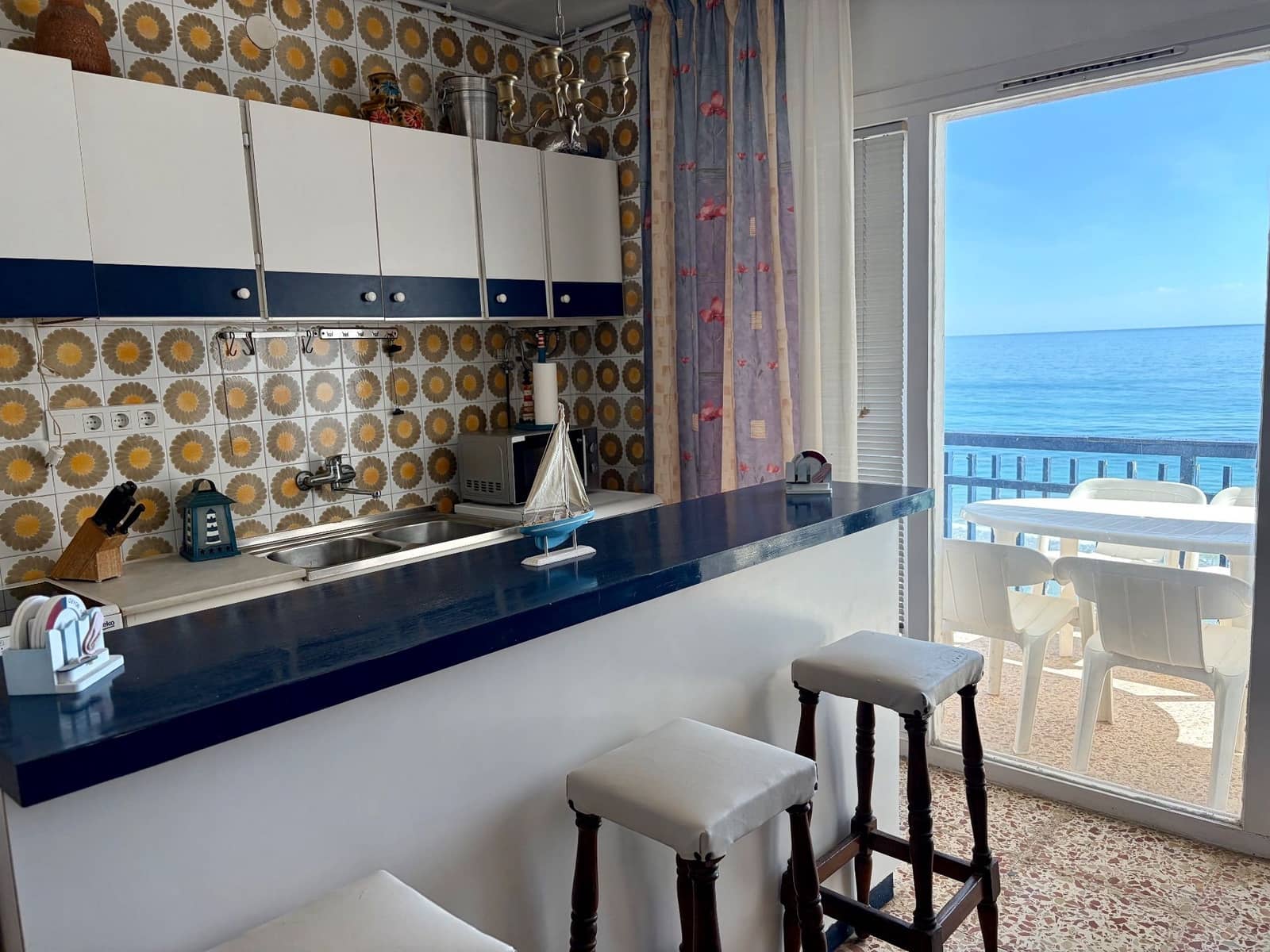 Apartamento de 2 habitaciones en La Manga del Mar Menor en venta con piscina - 190.000 € (Ref: 9849034)