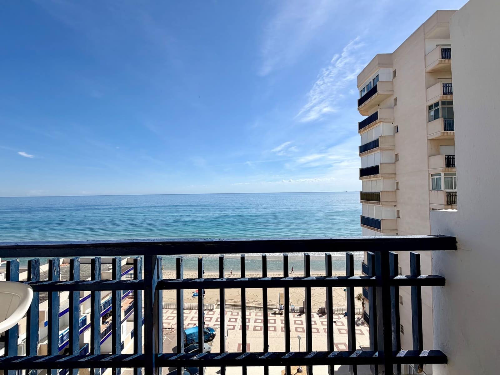 Apartamento de 2 habitaciones en La Manga del Mar Menor en venta con piscina - 190.000 € (Ref: 9849034)
