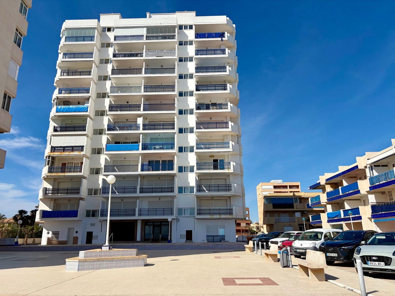 Apartamento de 2 habitaciones en La Manga del Mar Menor en venta con piscina - 190.000 € (Ref: 9849034)