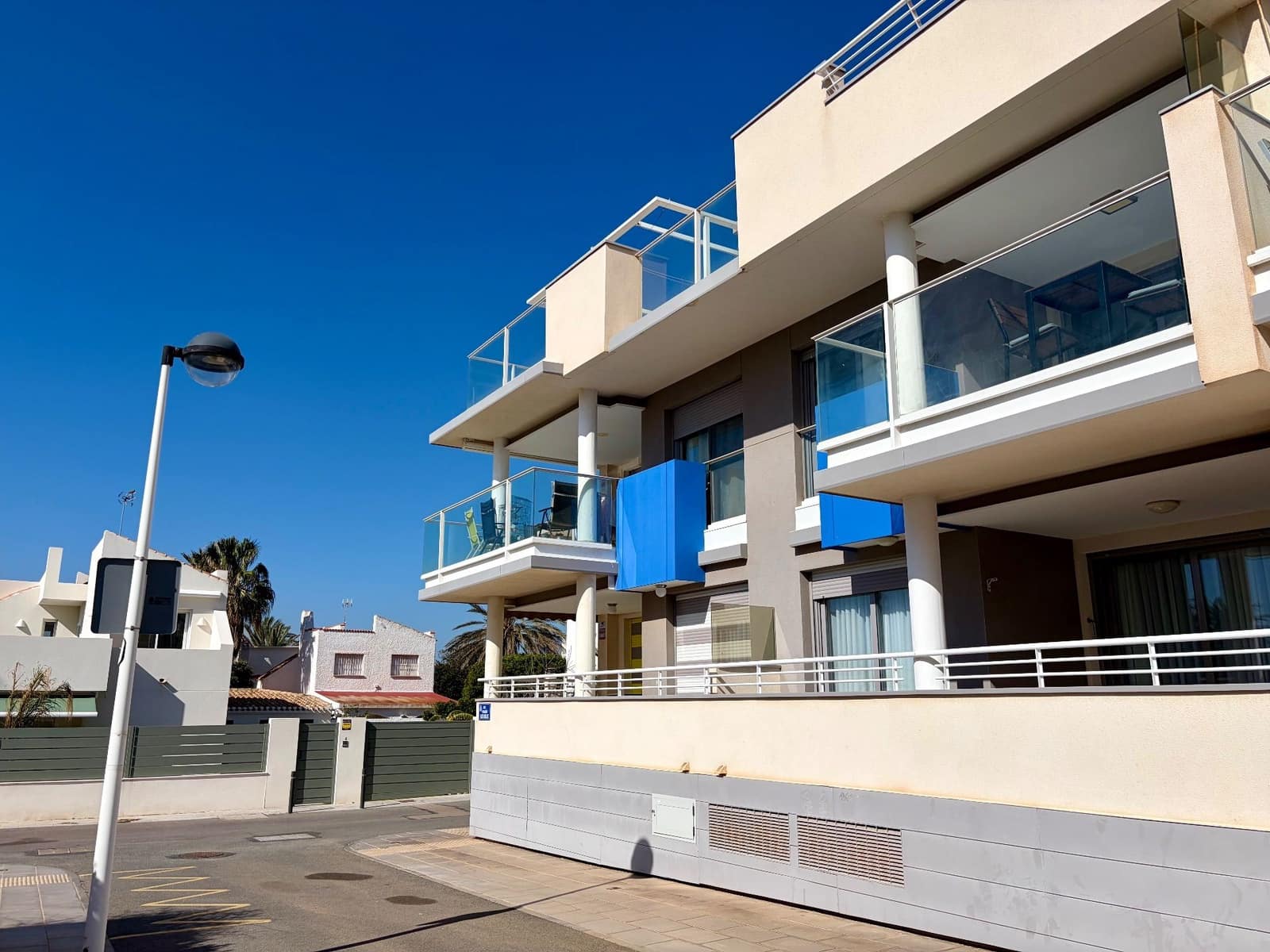 2 soveværelse Lejlighed til salg i Cabo de Palos med swimmingpool garage - € 346.000 (Ref: 9849035)